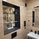 Neu 2025 Emila Romana Boutique- Modernes Luxury Living Appartement *