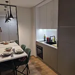 Neu 2025 Emila Romana Boutique- Modernes Luxury Living