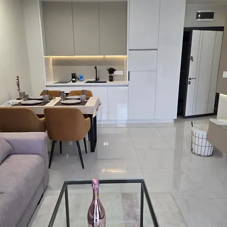 Apartment Neu 2025 Emila Romana Boutique- Feelgood Luxury Living *